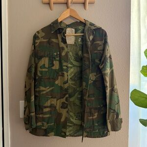Vintage army camo jacket